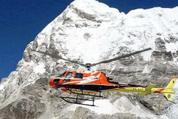 Everest base camp Helicopter flight landing tour itinerary