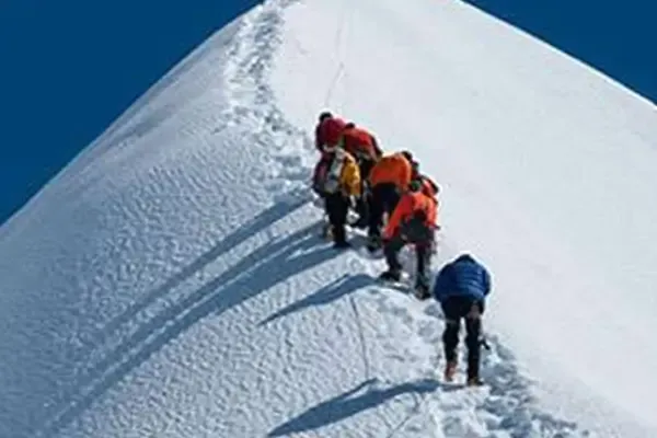 Lobuche Peak climbing in May