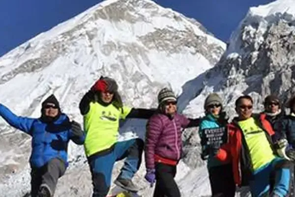 Top 7 Reasons To Do Everest Base Camp Trek