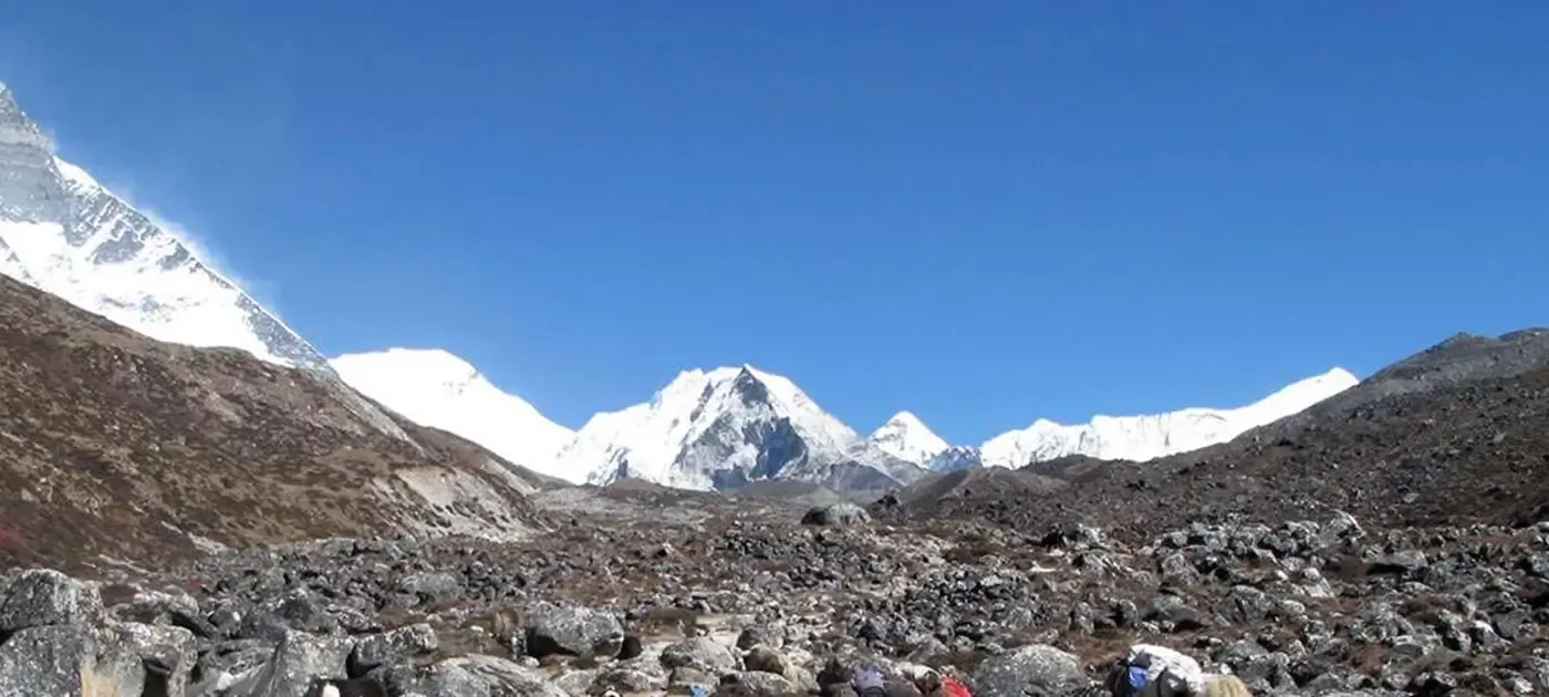 Everest Base Camp trek in winter