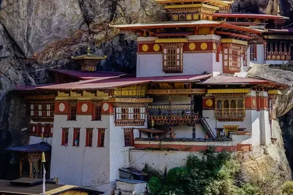 3 night 4 days Bhutan tour
