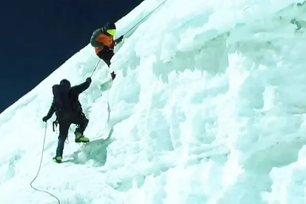 Chulu West Peak Climbing