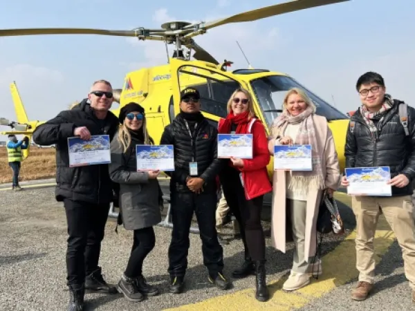 Everest Base Camp Helicopter Landing Tour 1 