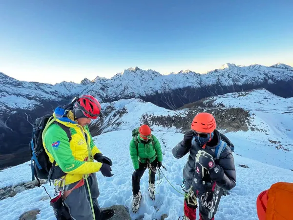 Yala Peak Climbing Cost