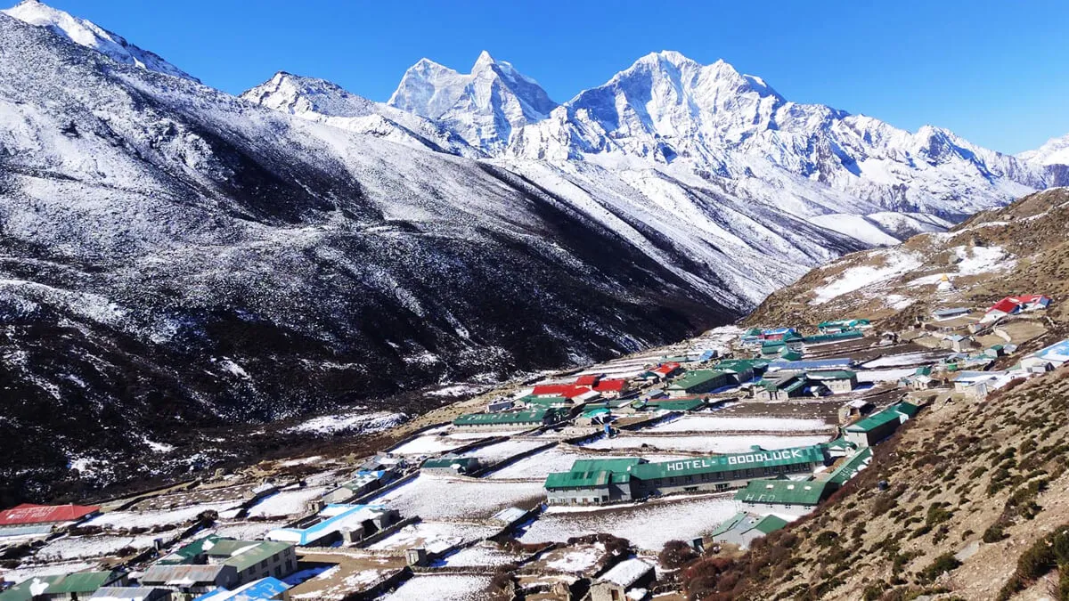 dingboche-village-1