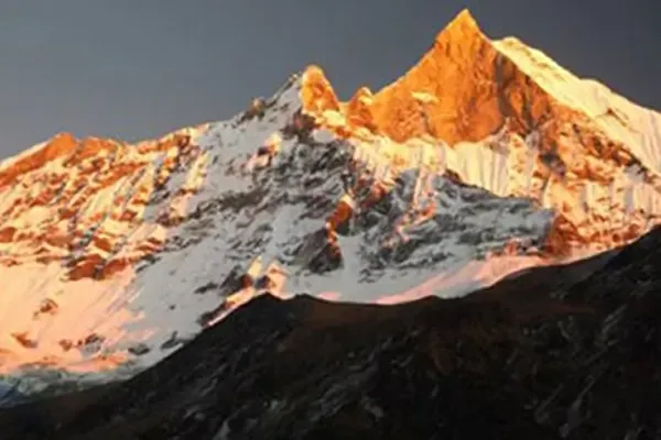 Machhapuchhre Model Trek