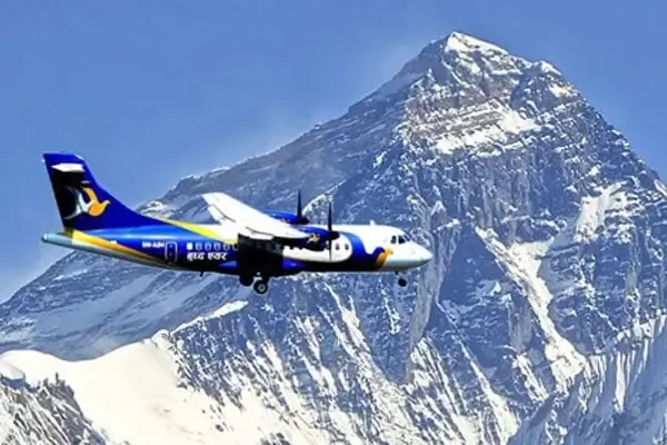 Mount Everest sightseeing flight